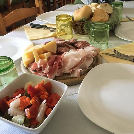 Garni Erta Villa Avio Eksteriør billede